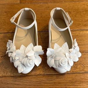 Janie & Jack white floral flats
